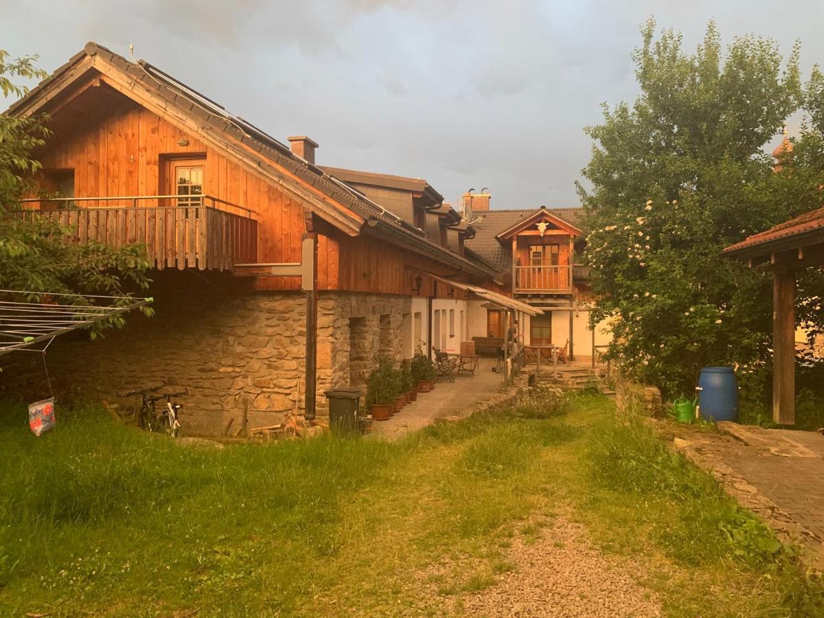 Abgeschiedene Ferienwohnung im Böhmerwald Kasperske Hory Exterior foto